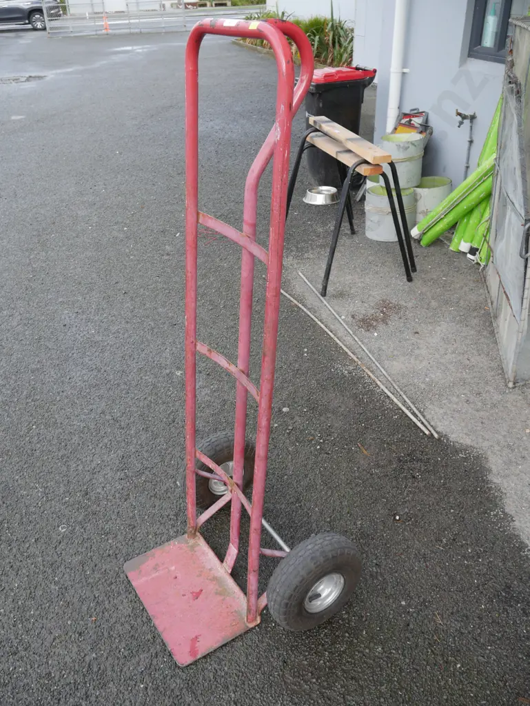 Sack barrow Image 1++