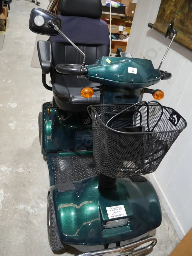 Mobility Scooter (as new) Image 1++