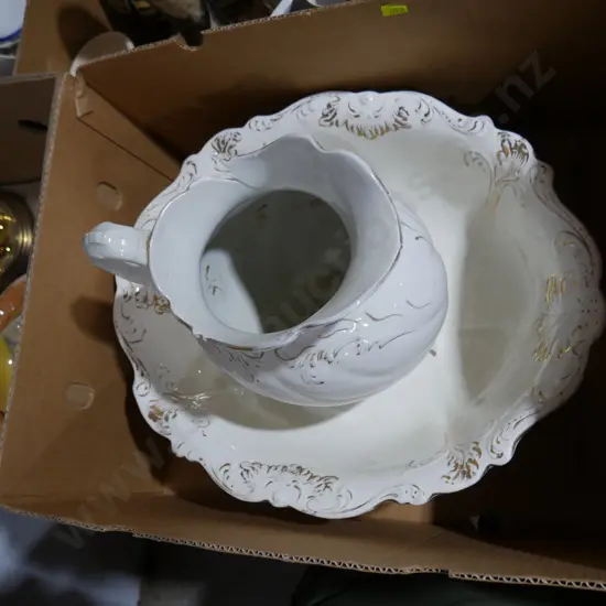 Large jug and bowl