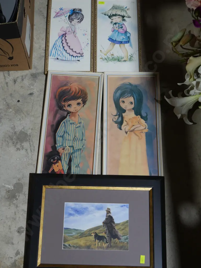 Assorted framed artwork Image 1++