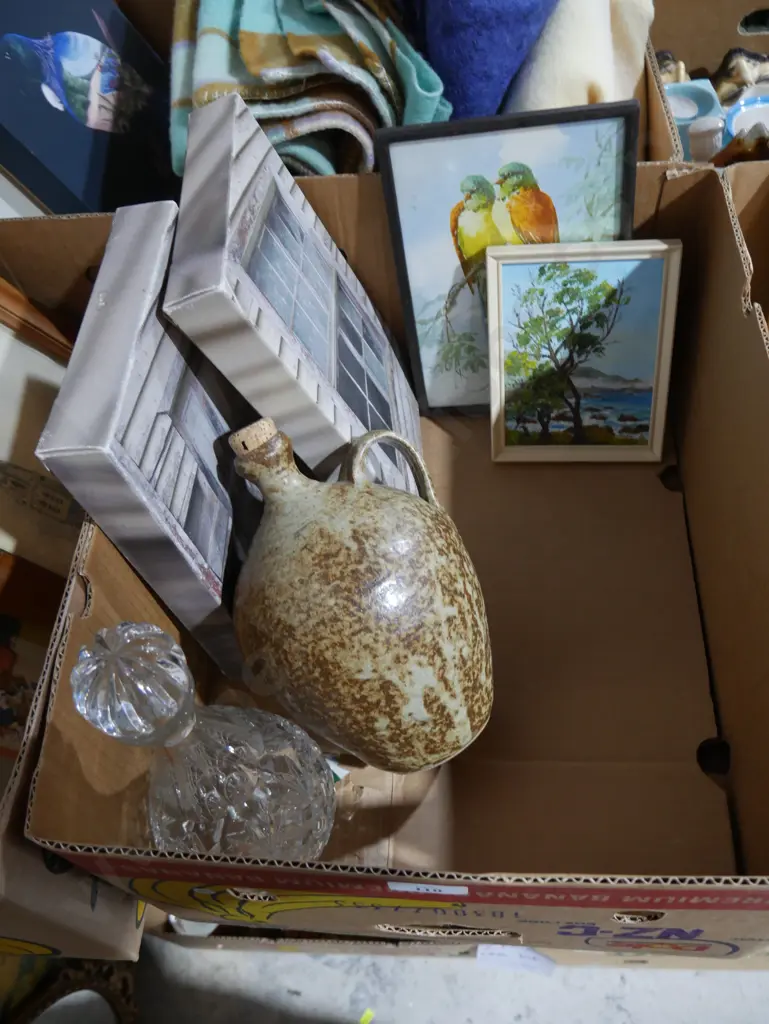 Art, decanters Image 1++