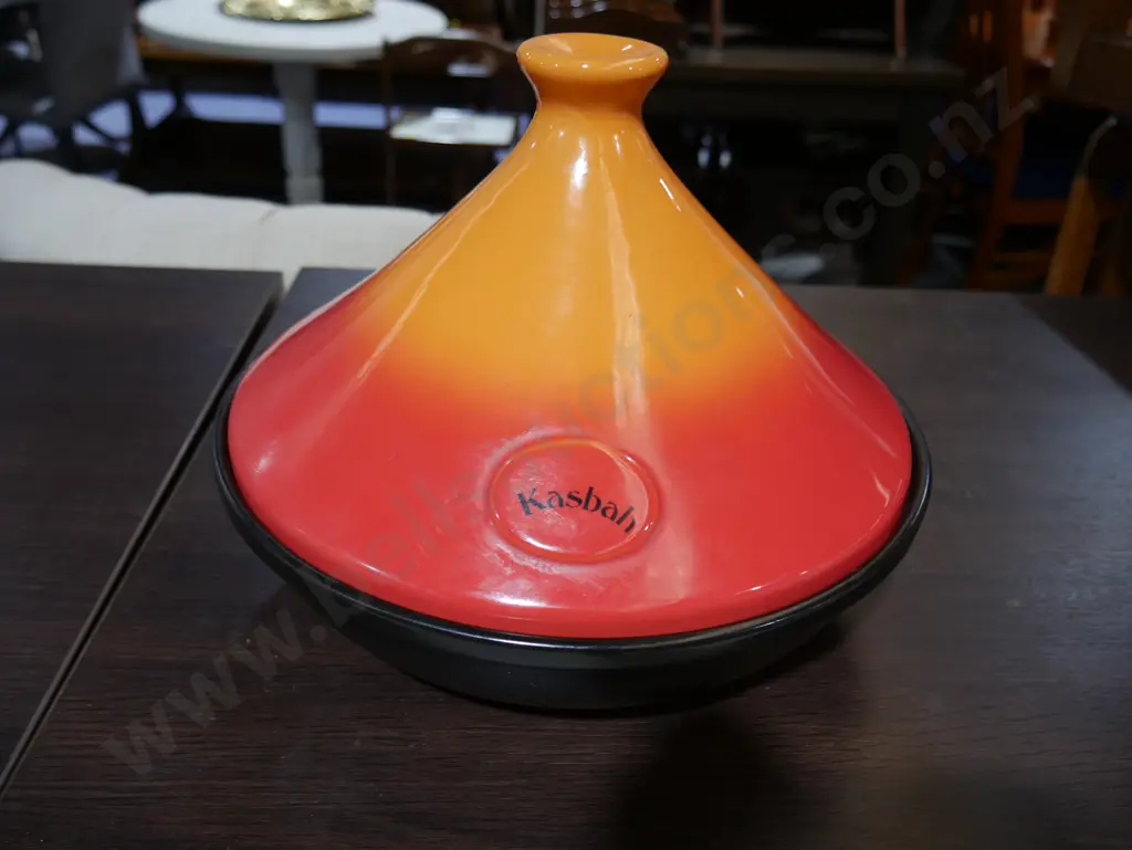 Woollen blanket, tagine etc Image 1++