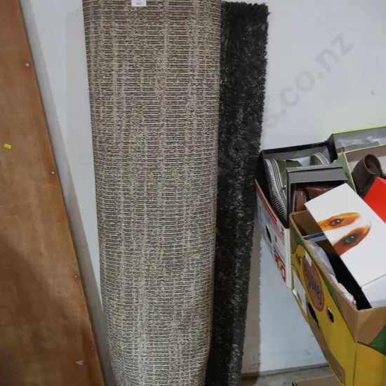 Floor rug