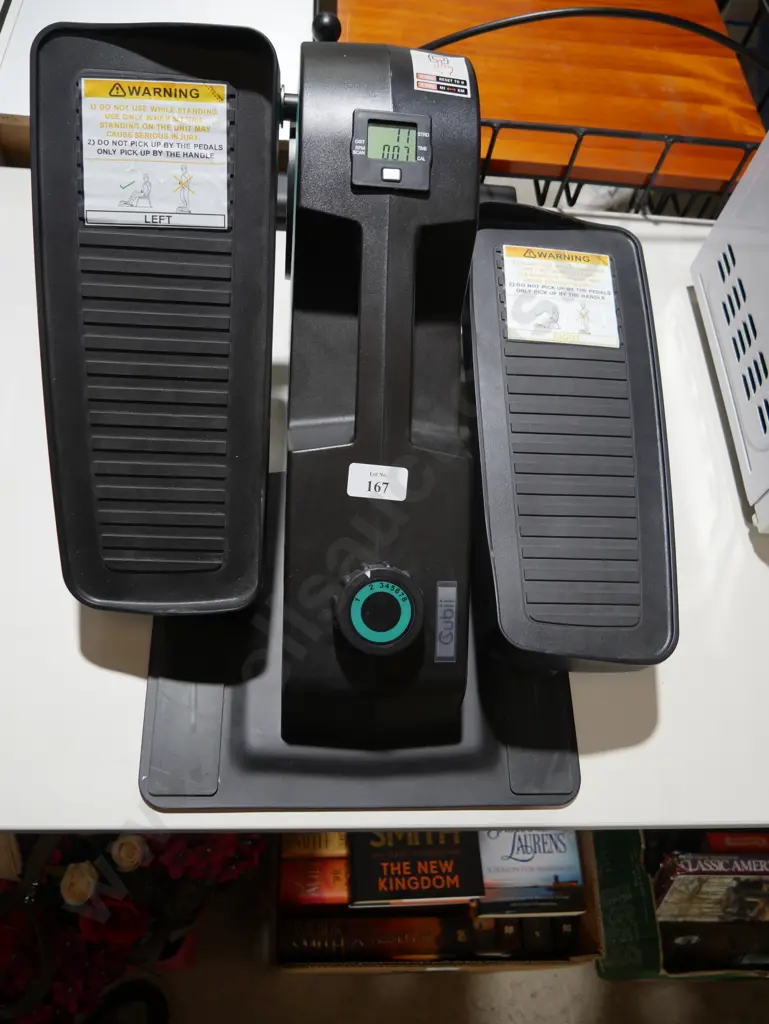 Cubii exercise machine Image 1++
