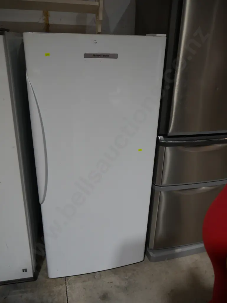 Fisher & Paykel fridge Image 1++