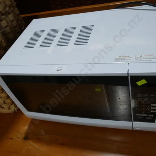 Microwave