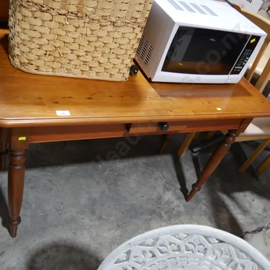 Hall table