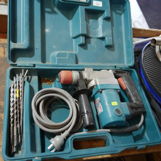 Makita drill