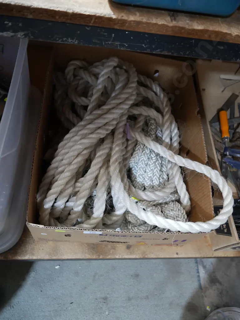 Towing ropes Image 1++