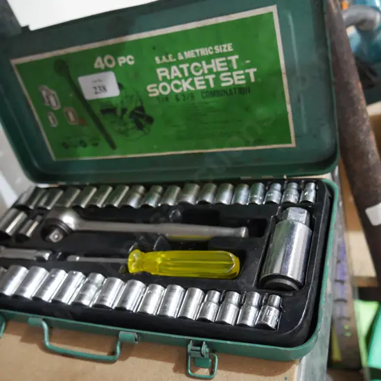 Socket set
