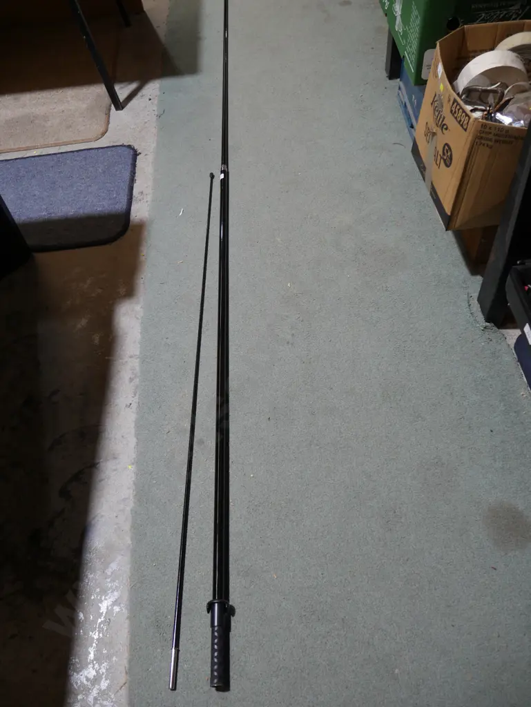 Telescopic pole Image 1++