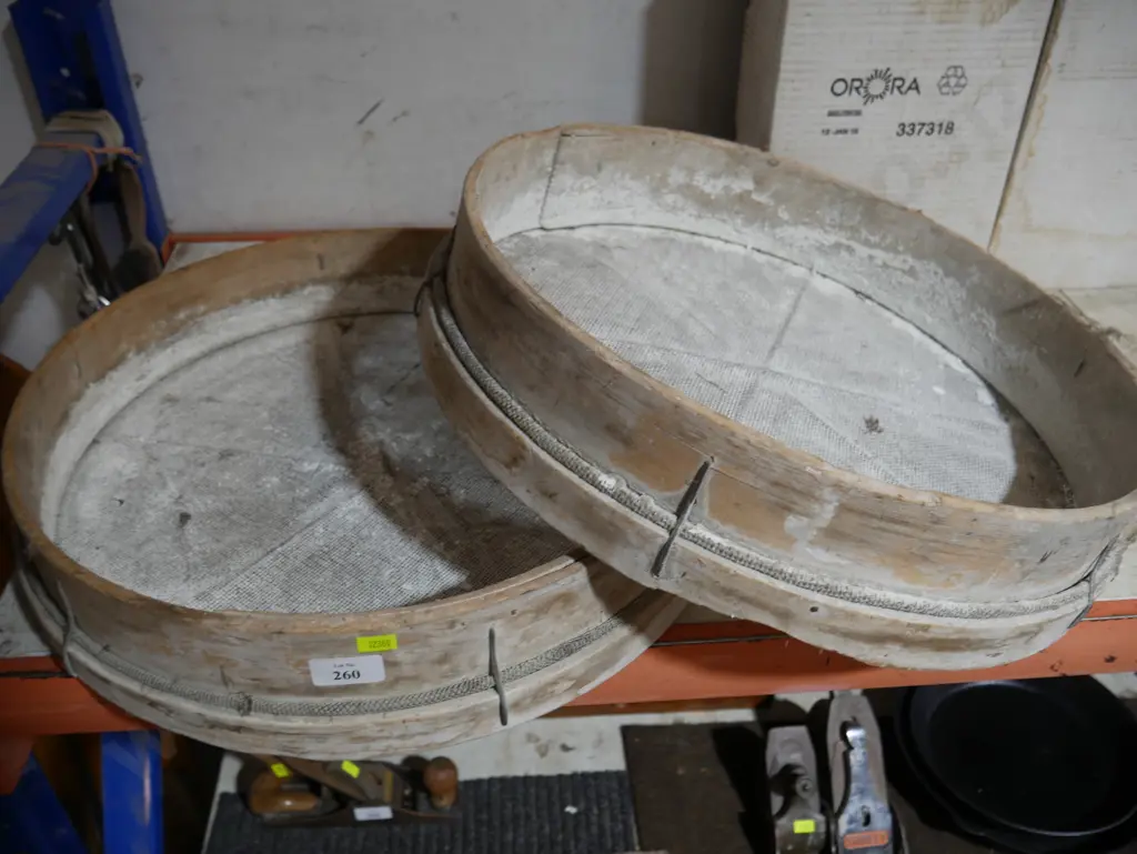 Soil sives Image 1++