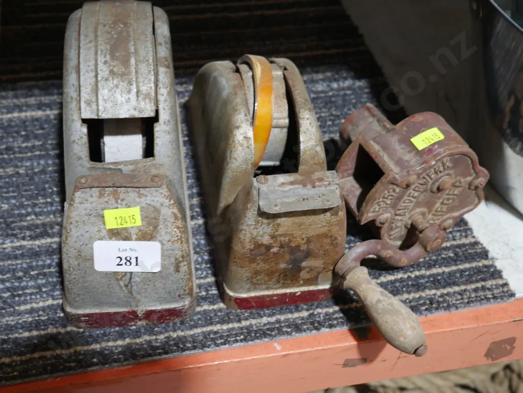 2 tape dispensers etc Image 1++