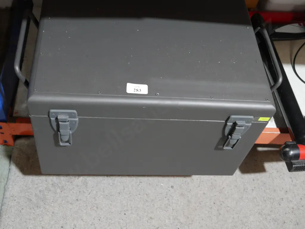 Metal storage box Image 1++