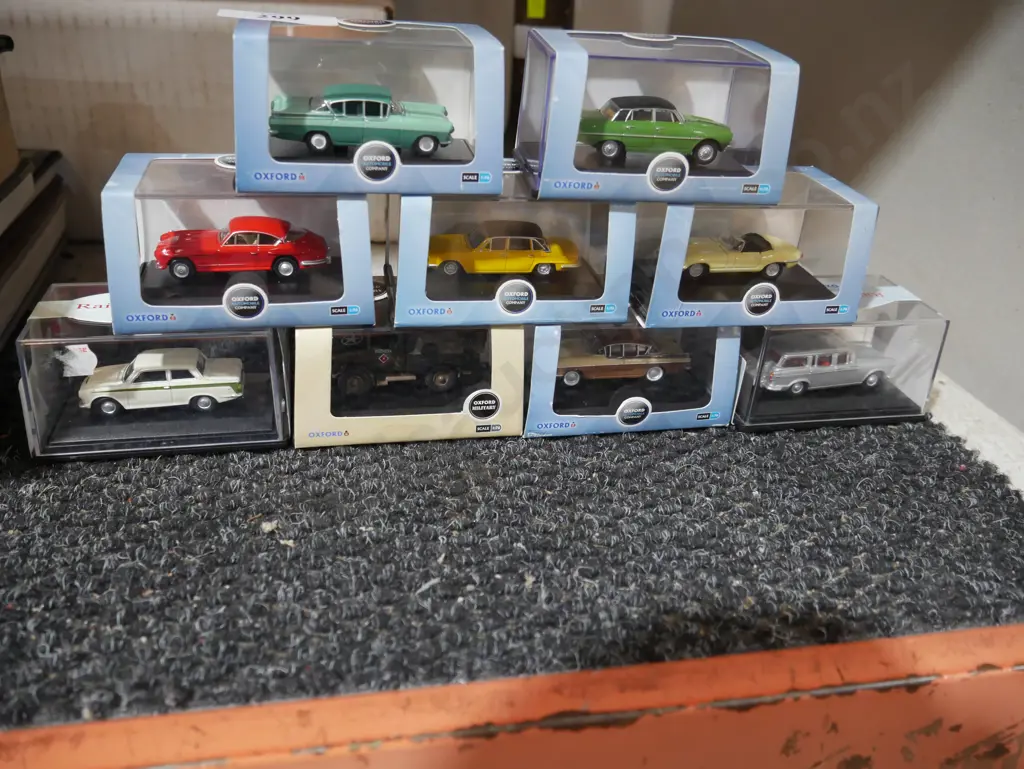 Assorted model cars Image 1++