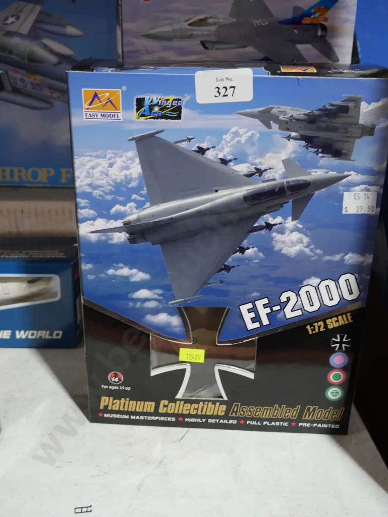 Model aircraft Image 1++