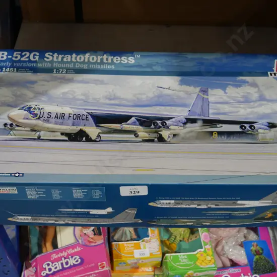 Model b - 52g stratofortress plane