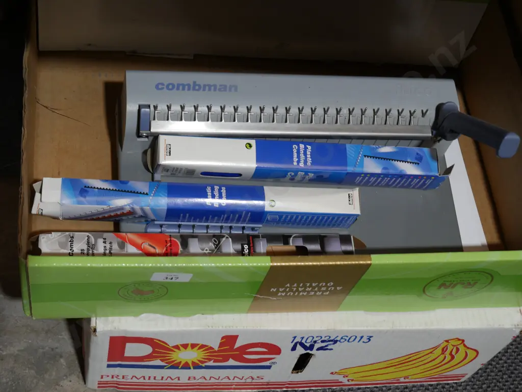 Book binding machine Image 1++
