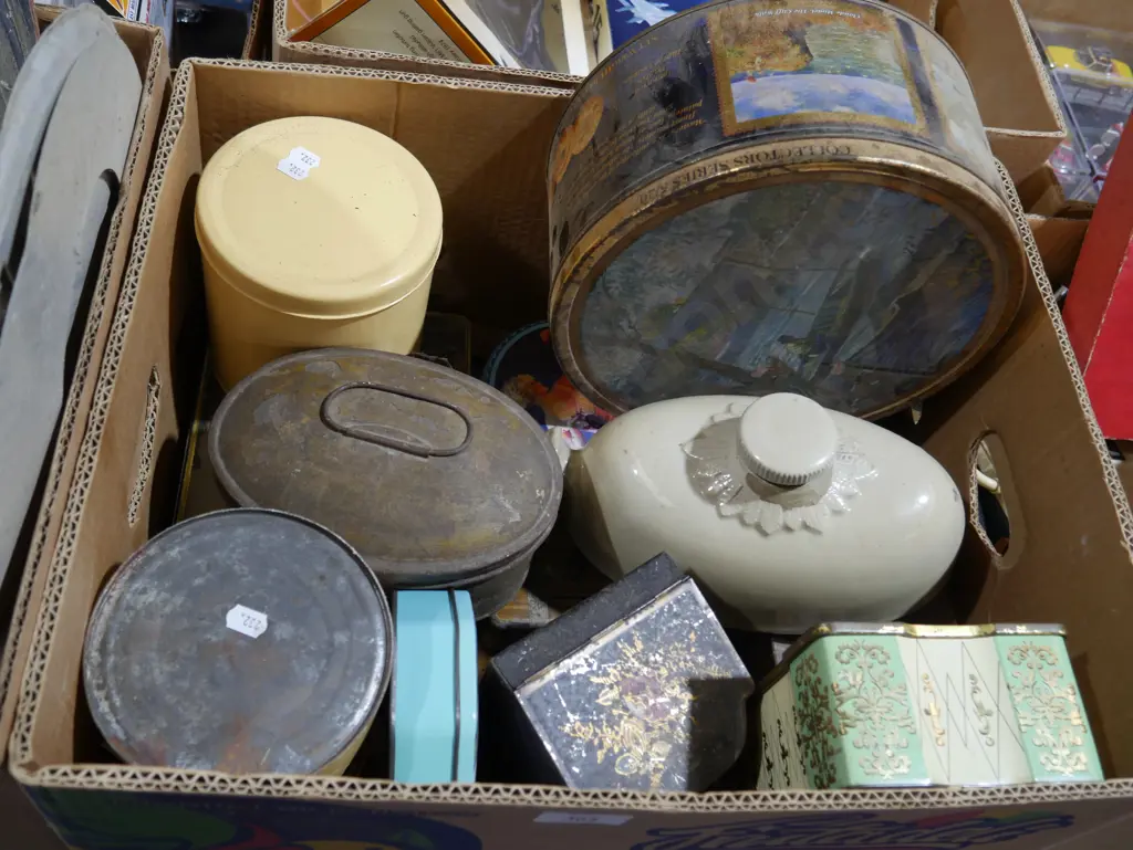 Tens, stone jar etc Image 1++