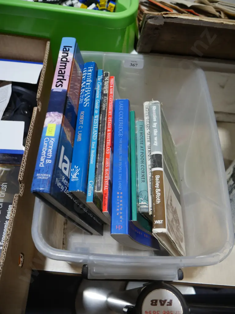 Books Image 1++