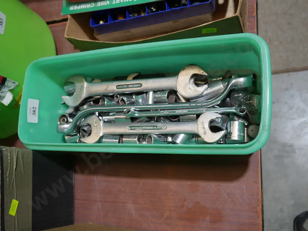 Assorted sockets etc Image 1++