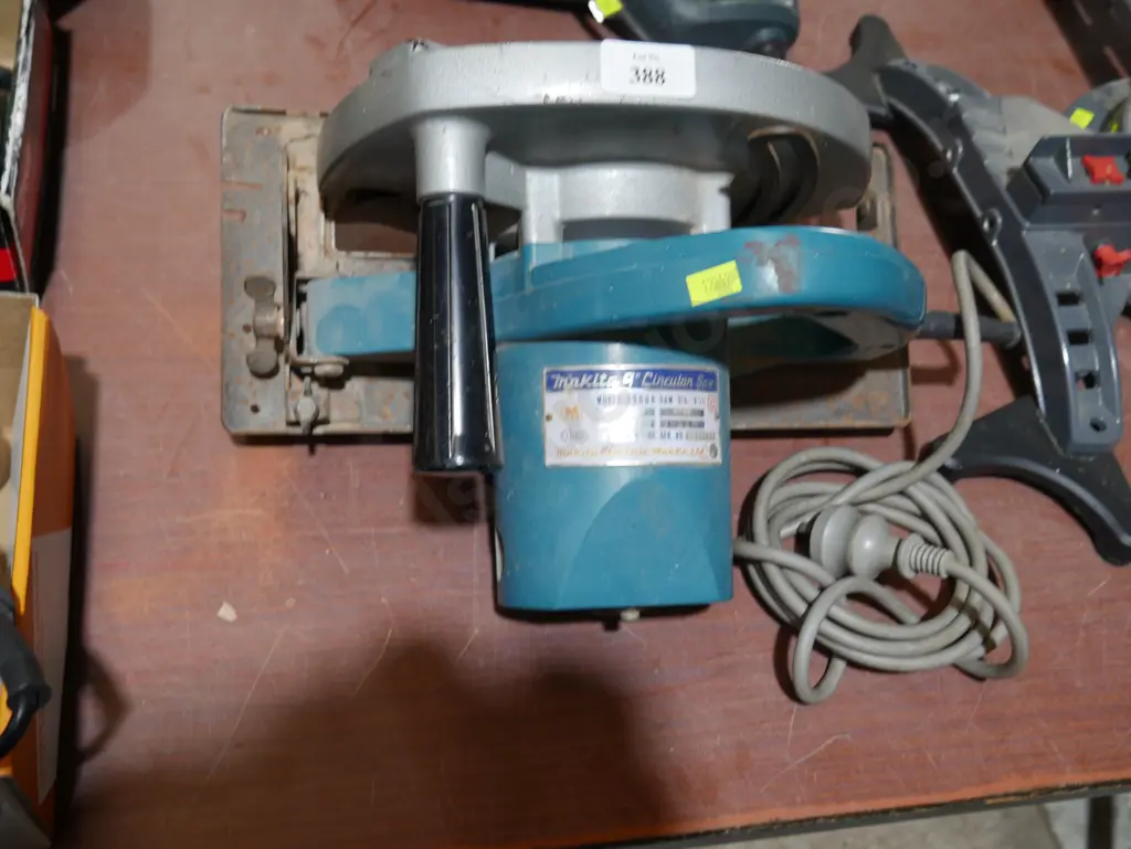 Makita circular saw Image 1++
