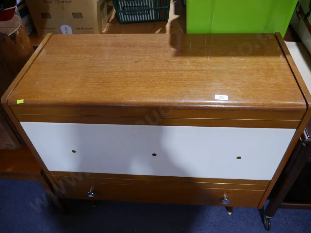 Blanket box Image 1++