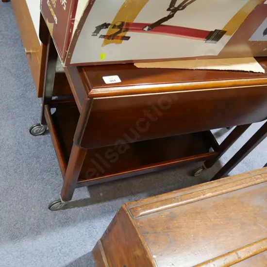 Dropside tea trolley