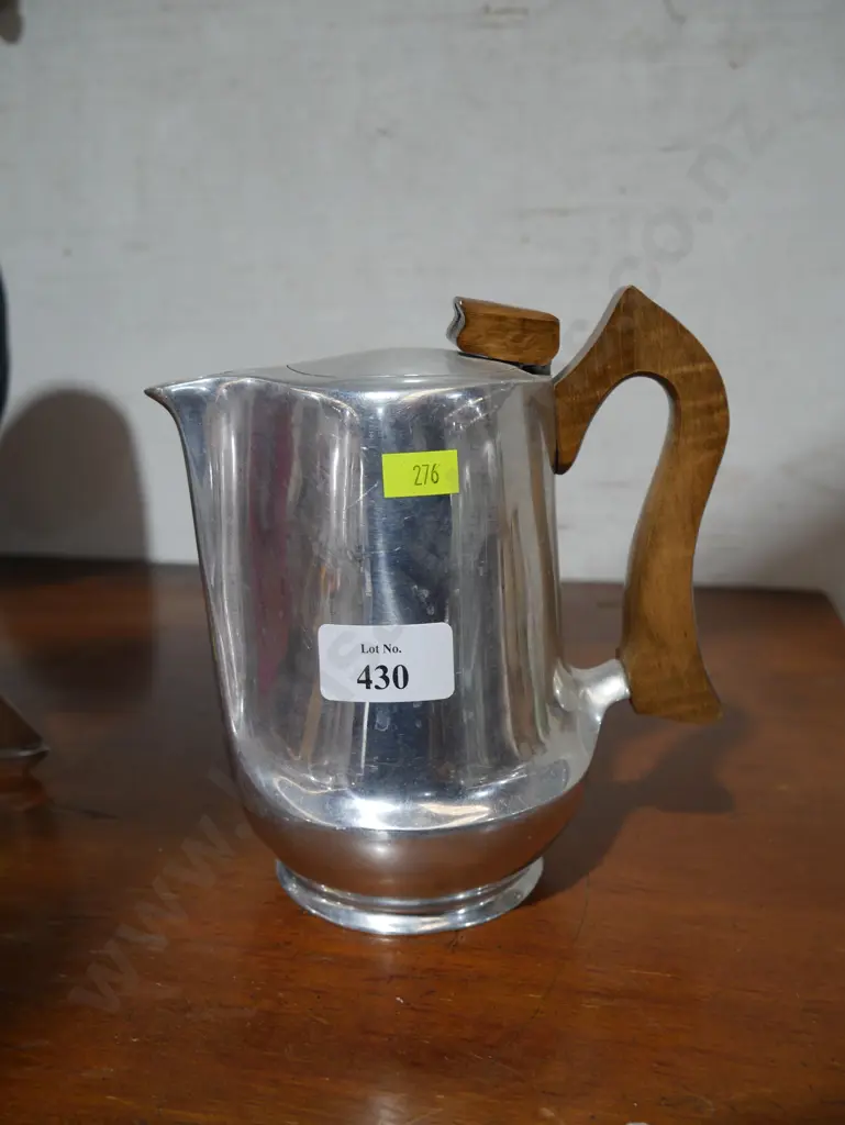 Art nouveau coffee pot Image 1++