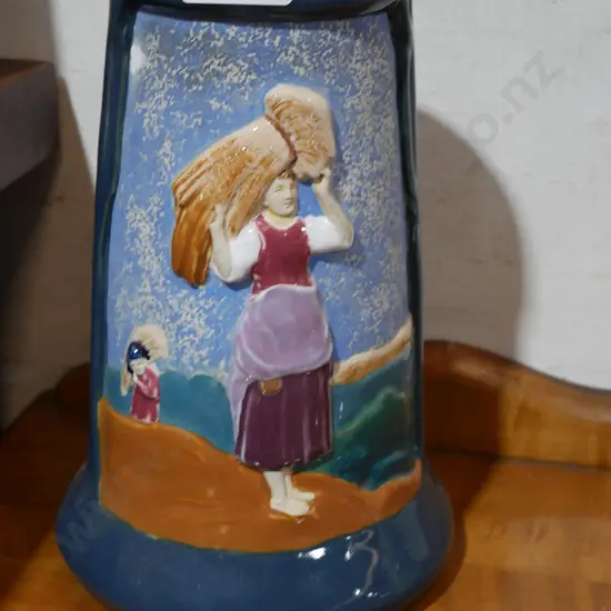 Amphora vase