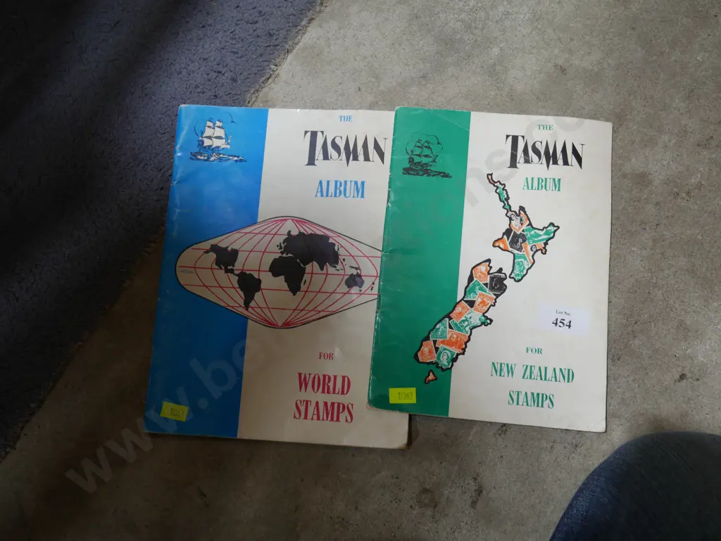 New Zealand stamp albums Image 1++