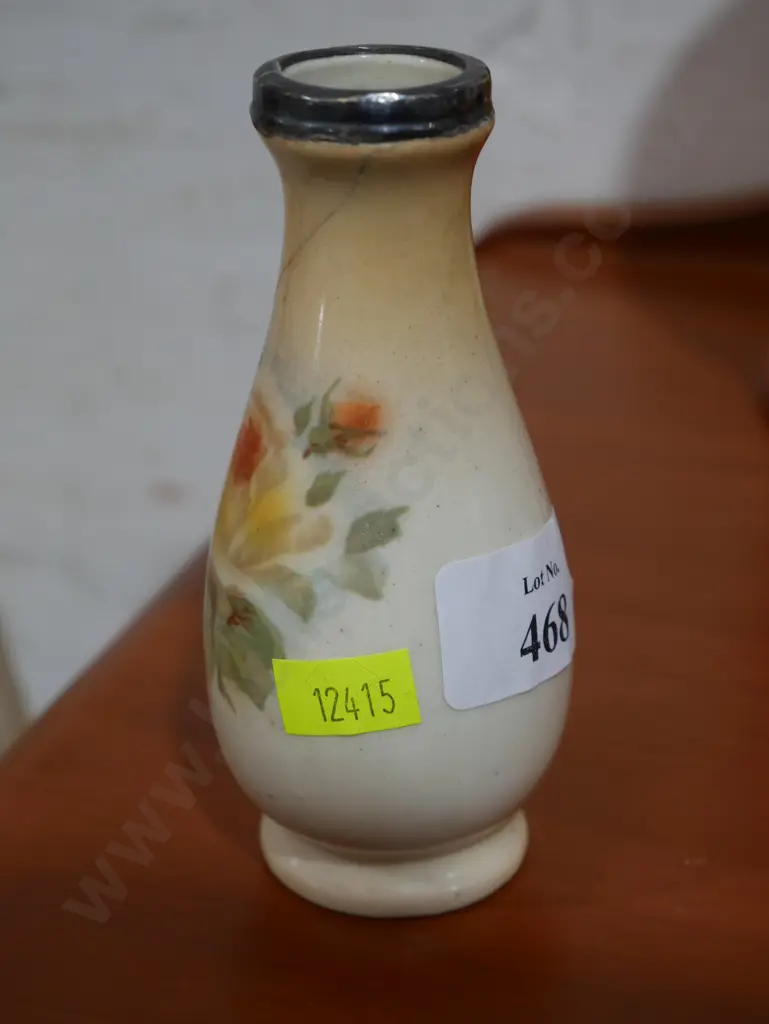 Sterling silver topped vase, A/F Image 1++