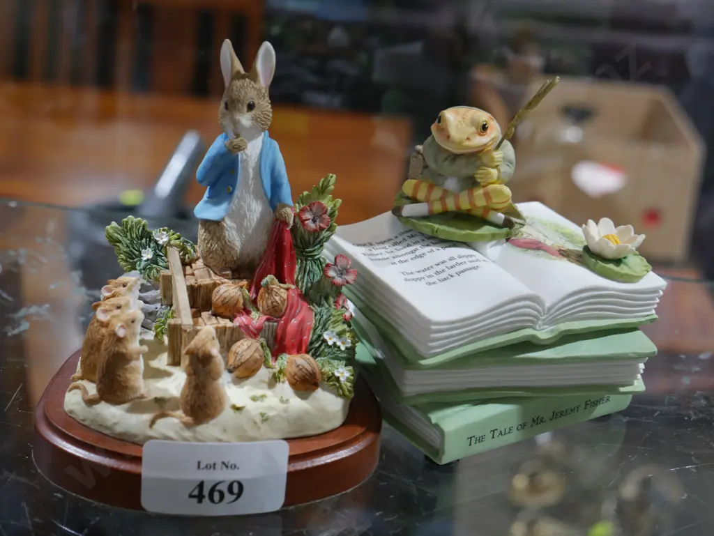 Two Peter Rabbit ornaments Image 1++