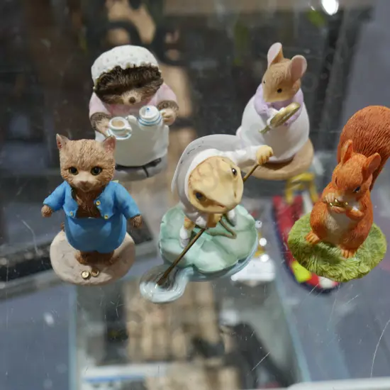 5 Peter Rabbit ornaments