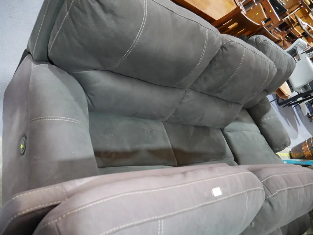 Three piece electric recliner lounge suite Image 1++