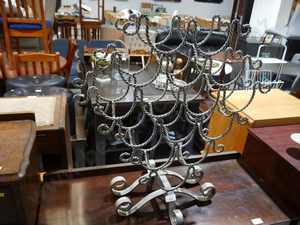 Wine bottle rack Image 1++