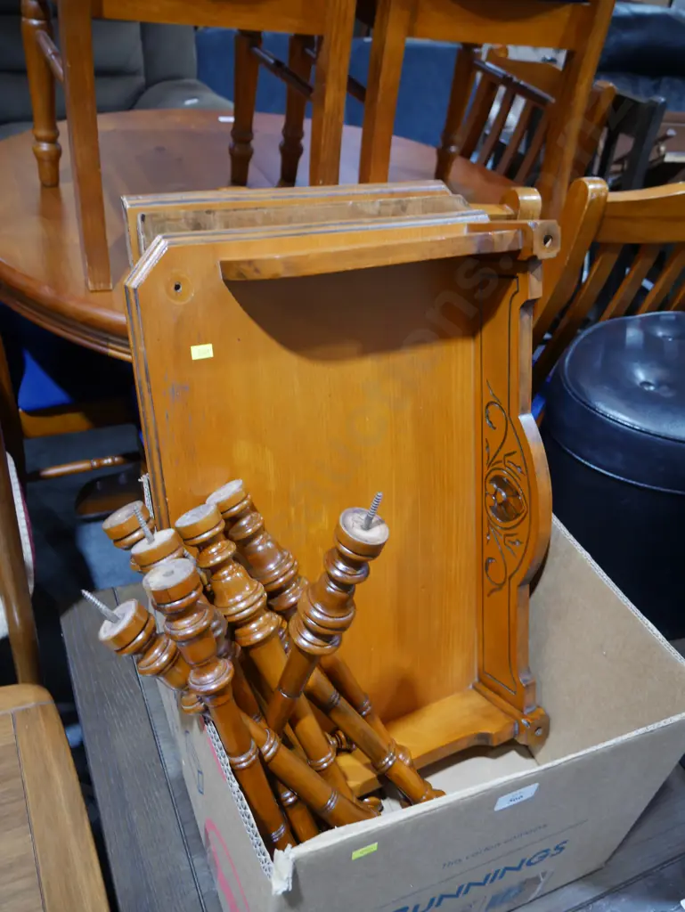 Side table - To be assembled Image 1++