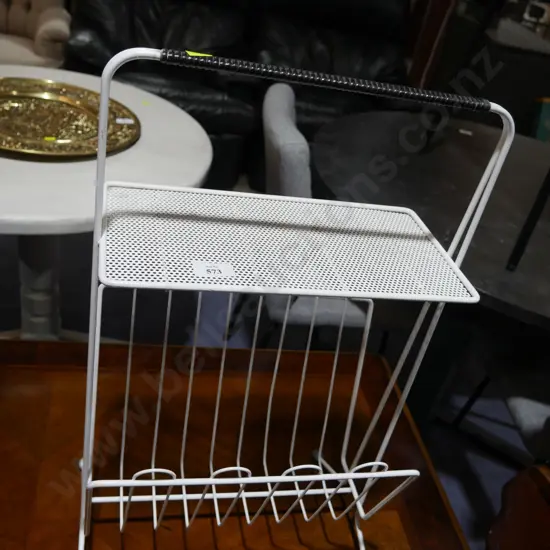 Magazine rack