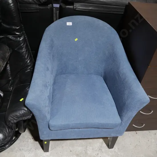 Tub chair