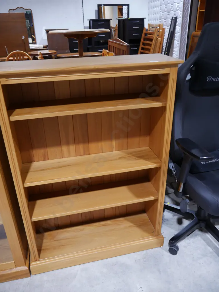 Bookcase Image 1++