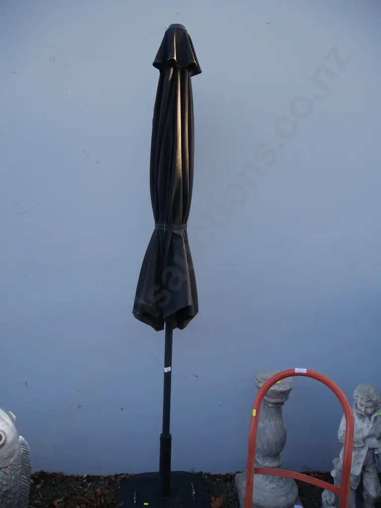 Sun umbrella Image 1++