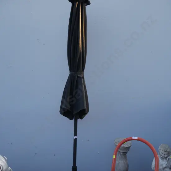 Sun umbrella