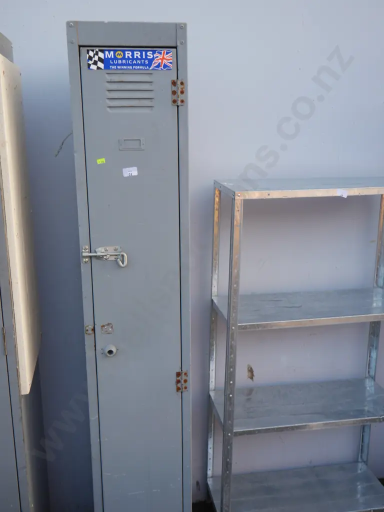 Locker Image 1++