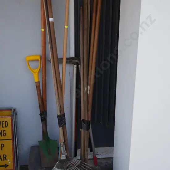 Garden tools
