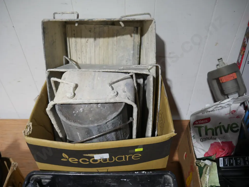 Paint trays Image 1++