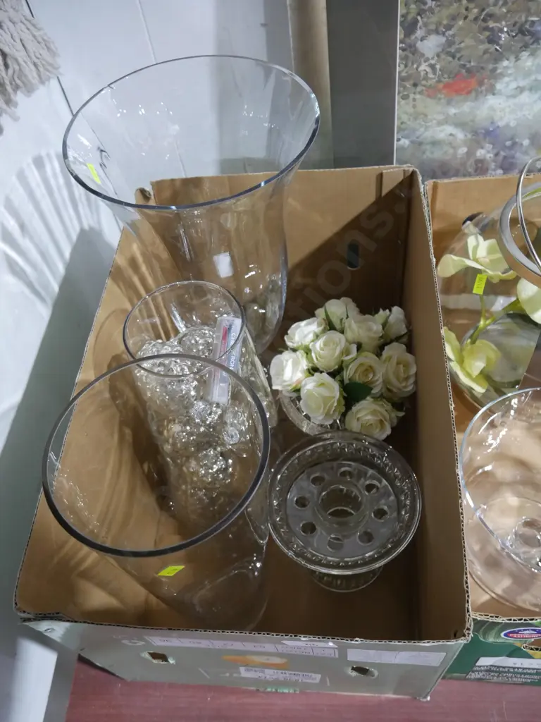 Glass vases Image 1++