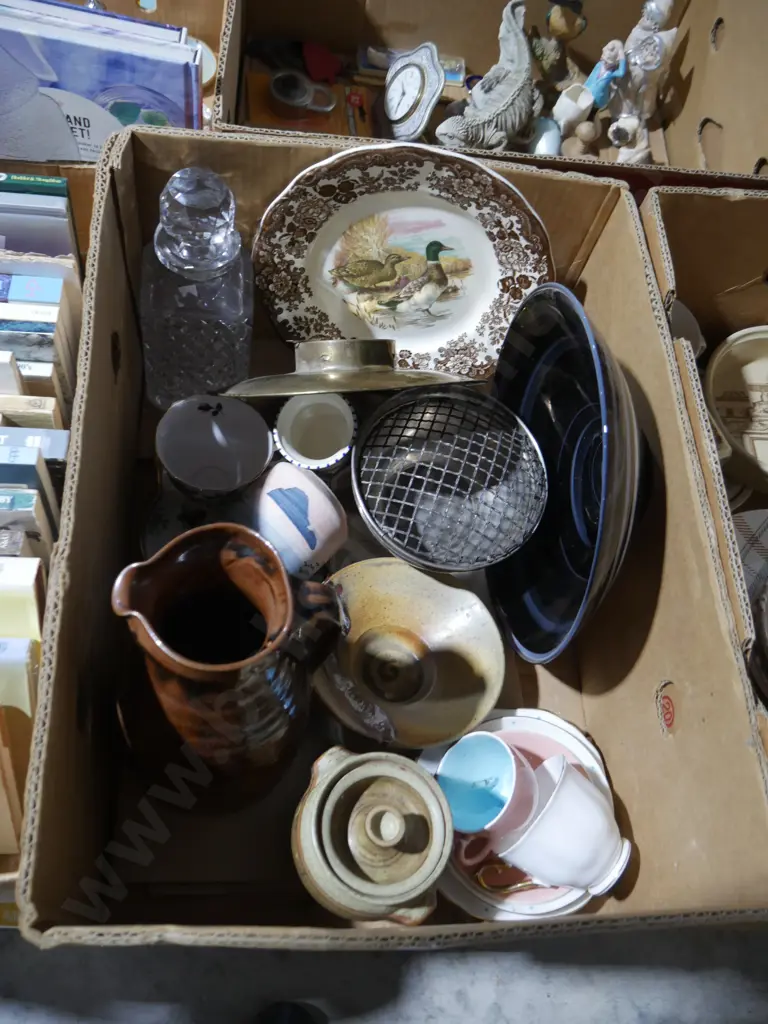 Pottery jug, glass bowl etc Image 1++