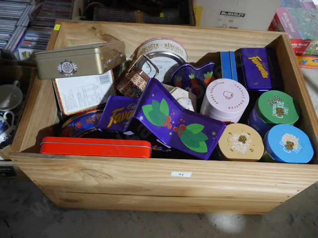 Wooden box of tins Image 1++