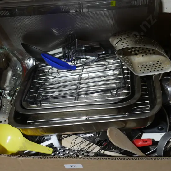 Kitchenware