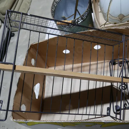 Wall shelf